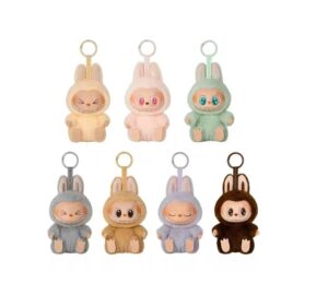 PELUCHE LABUBU THE MONSTERS SURPRISE SENTADO 5204 - Imagen 2