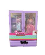 MUÑECA BONNIE PINK EN CLOSET FASHION CON ACCESORIOS COD B1010