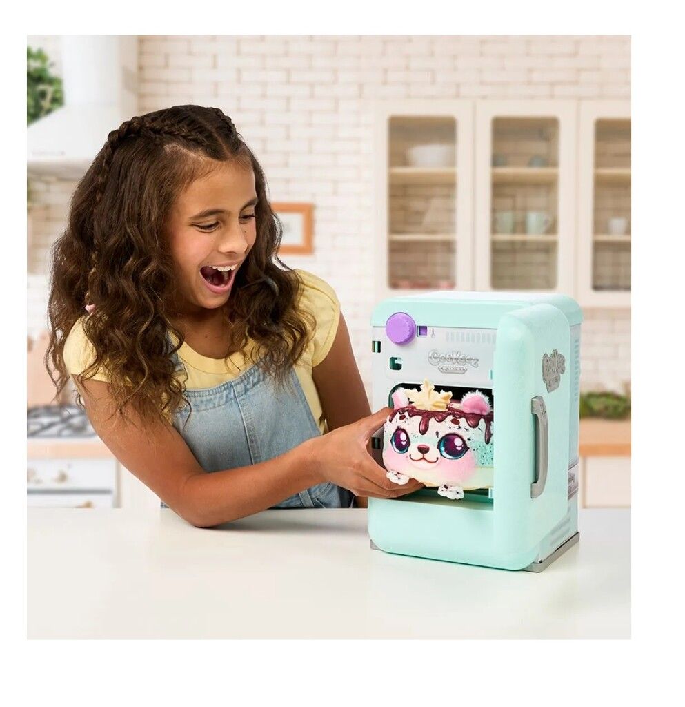 HELADERA MAGICA COOKEEZ MAKERY CREA TU PELUCHE COD 23511 - Imagen 4